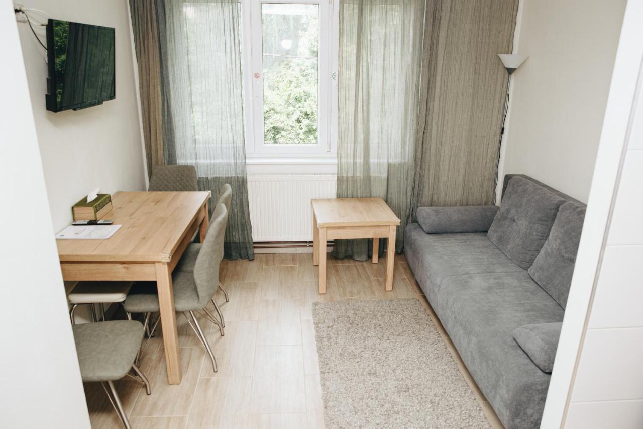 Alisa Apartments Kostomlaty nad Labem 外观 照片